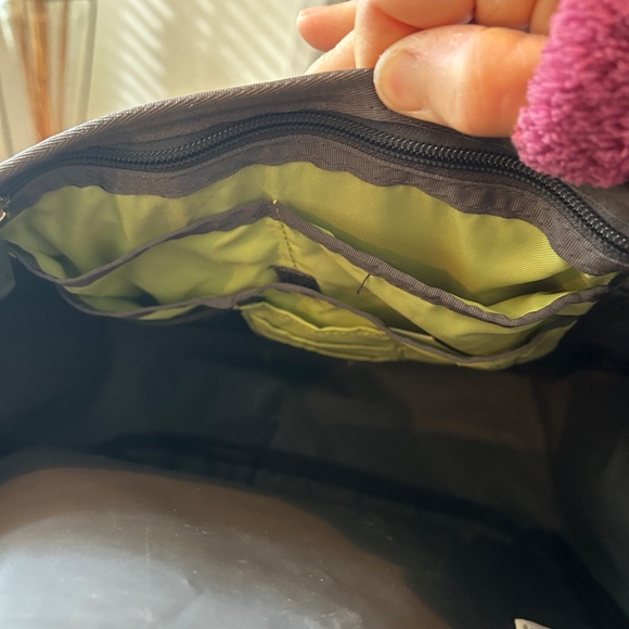 North Face bag - Picture 4 of 4